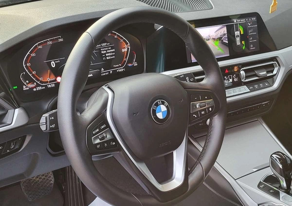 BMW Seria 3 cena 127900 przebieg: 12527, rok produkcji 2021 z Słupca małe 667